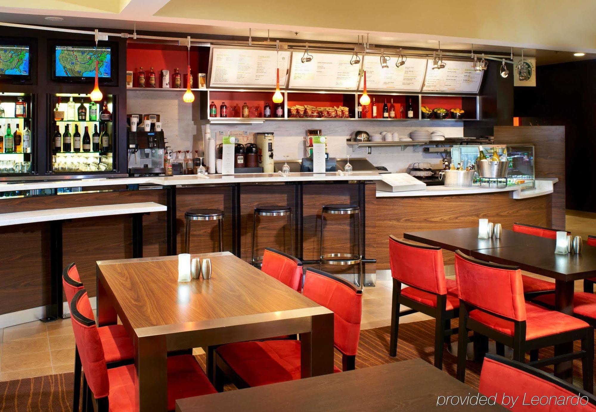 Courtyard By Marriott Minneapolis-St. Paul Airport Mendota Heights Restaurant bilde